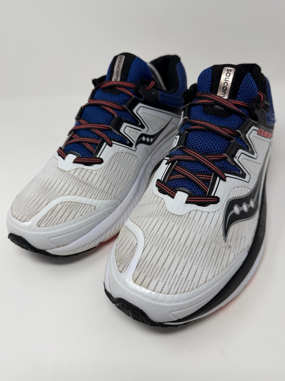 Men’s Saucony White, Blue and Black Athletic Sneakers Sz. 11